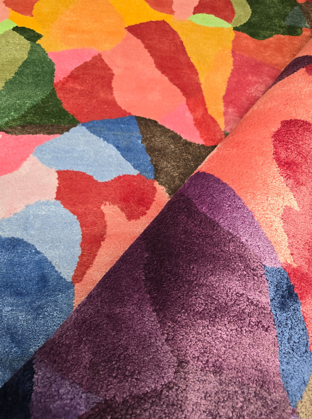 Rosie Luxury Rug 140 X 200